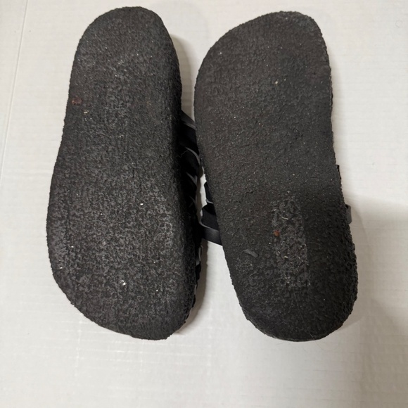 Malibu Men’s Colony Sandals – Black Vegan Suede (6) - Picture 4 of 6